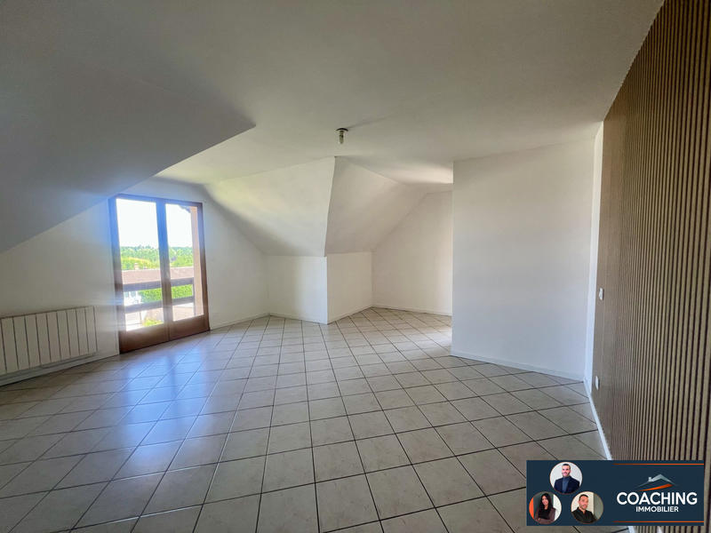 Maison - 182 m² - 10 pièces