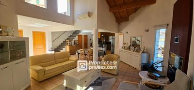Maison - 145 m² - 5 pièces