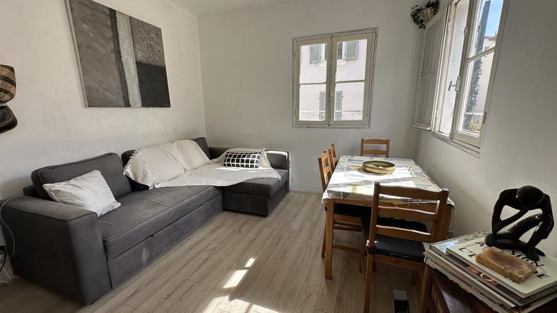 Appartement - 30 m² - 2 pièces