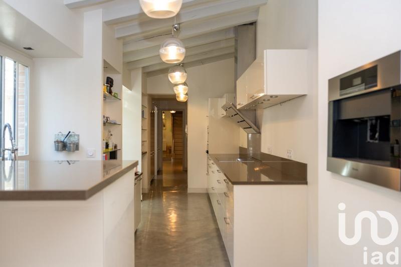 Maison - 422 m² - 10 pièces