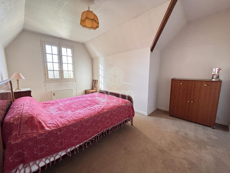 Maison traditionnelle - 156 m² - 6 pièces