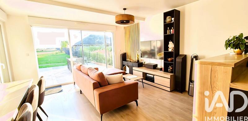 Maison - 92 m² - 5 pièces