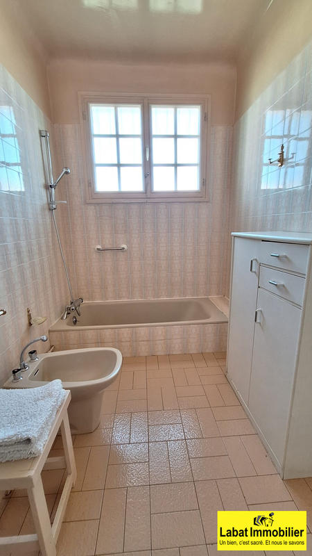 Maison - 95 m² - 4 pièces