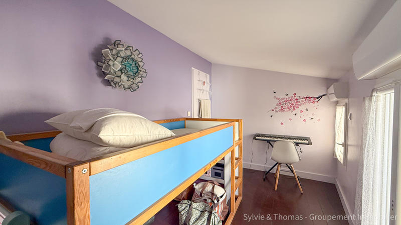 Triplex - 130 m² - 5 pièces