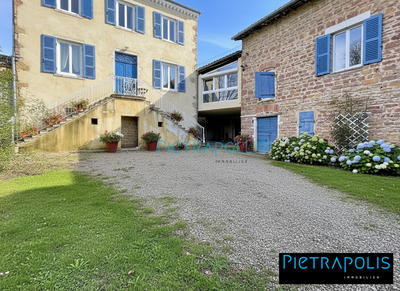 Maison ancienne - 223 m² - 8 pièces