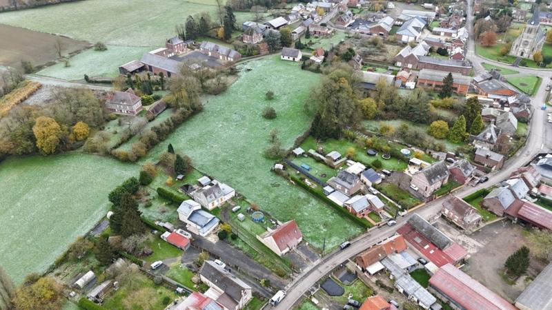 Terrain constructible - 8 000 m²