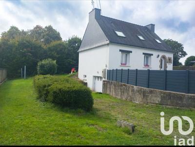 Maison - 102 m² - 5 pièces