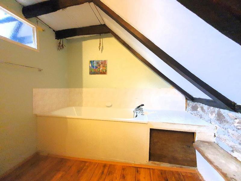 Corps de ferme - 137 m² - 6 pièces