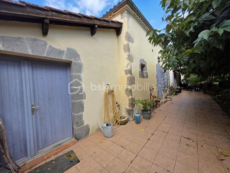 Maison en pierre - 170 m² - 6 pièces