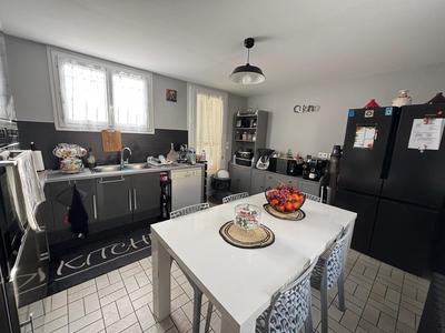 Maison - 150 m² - 7 pièces