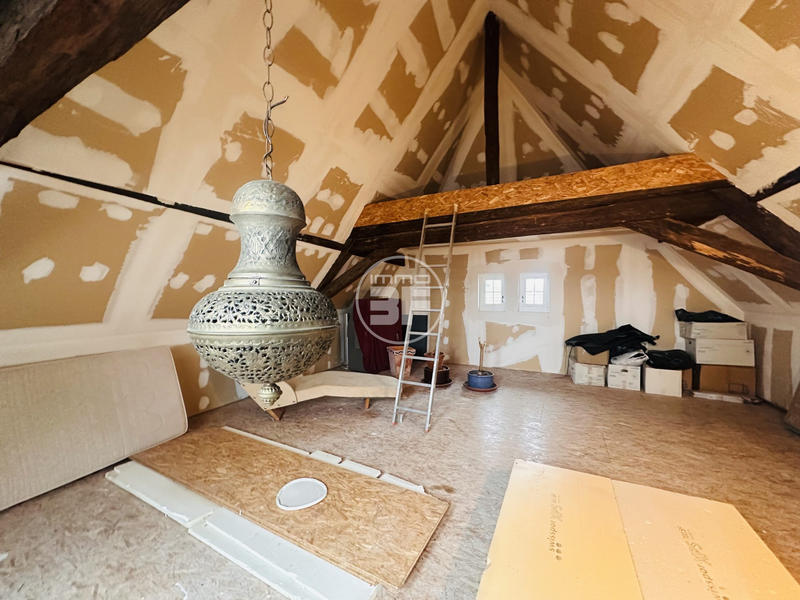 Maison - 226 m² - 6 pièces