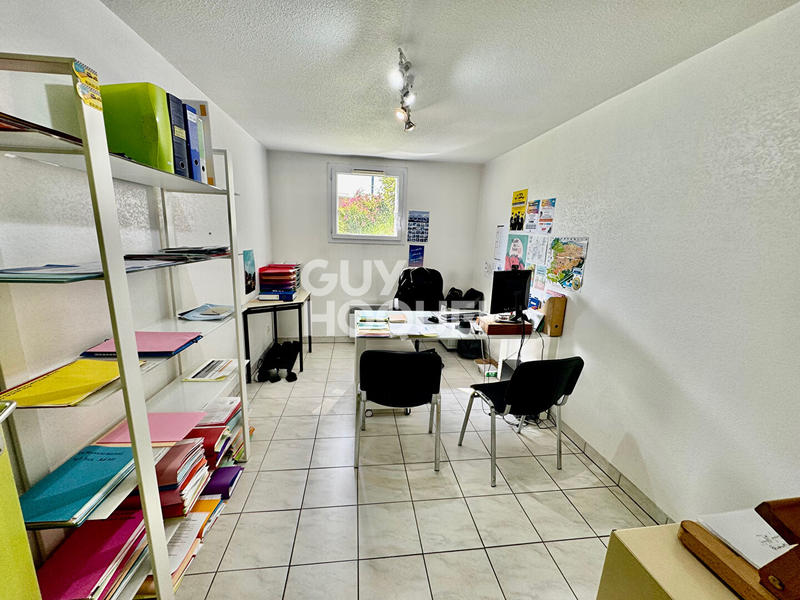 Local commercial - 155 m²