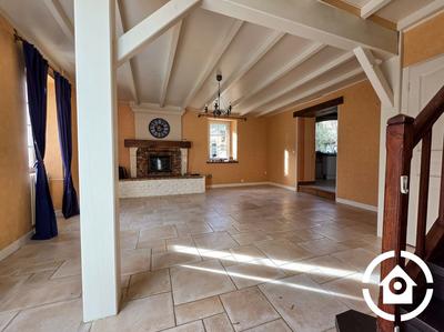 Maison - 155 m² - 6 pièces