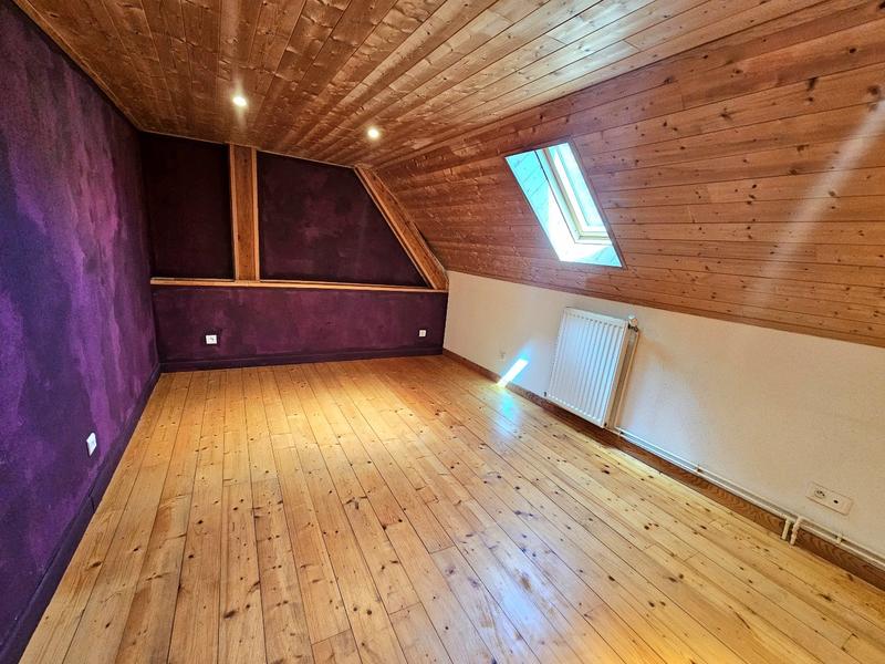 Maison - 165 m² - 6 pièces