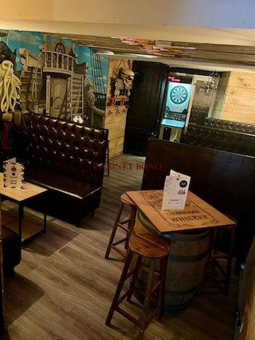 Fonds de commerce - 150 m²