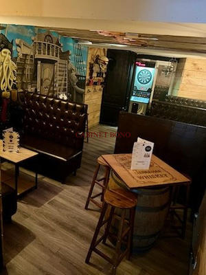 Fonds de commerce - 150 m²