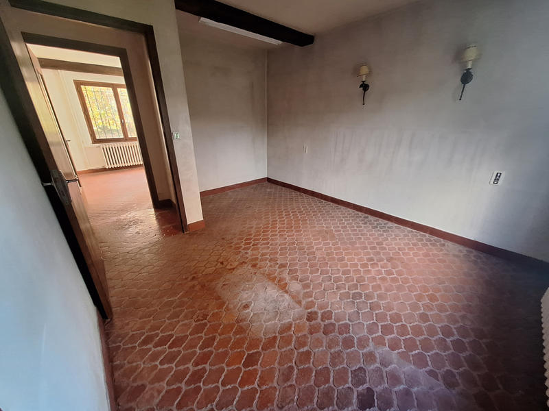 Maison - 186 m² - 10 pièces