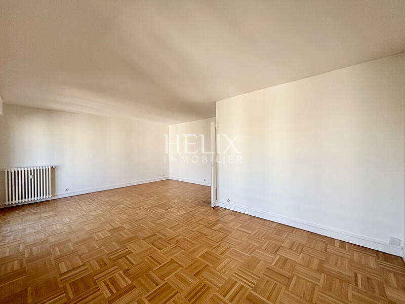 Appartement - 105 m² - 5 pièces