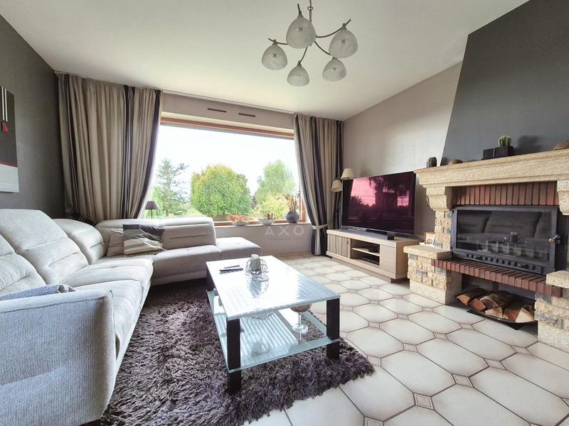 Maison - 163 m² - 6 pièces