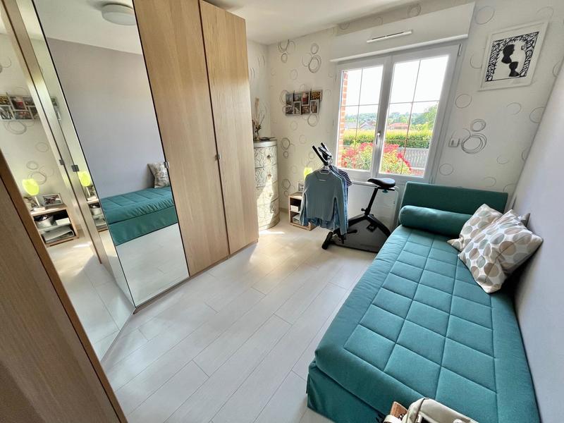 Pavillon - 130 m² - 6 pièces