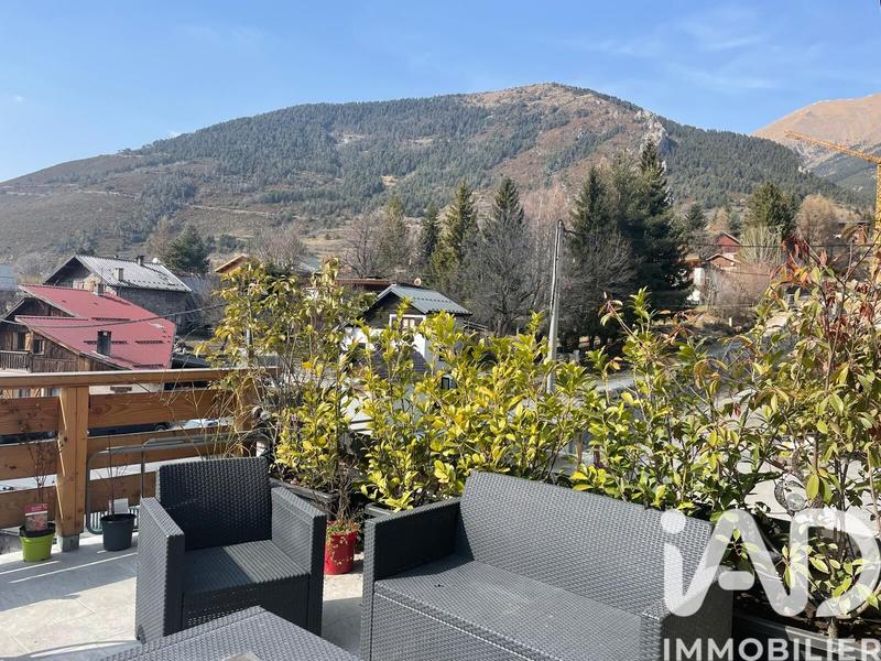 Châlet - 300 m² - 4 pièces