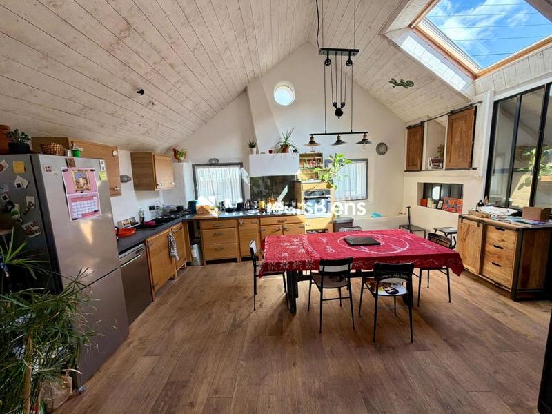 Maison de ville - 110 m² - 6 pièces