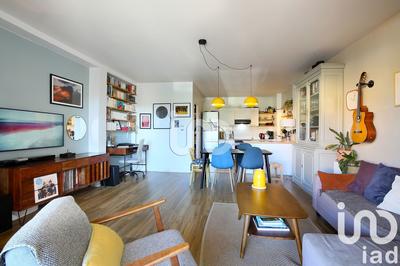 Appartement - 64 m² - 3 pièces