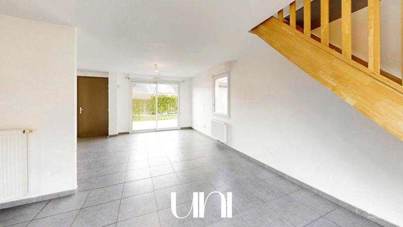 Maison - 98 m² - 4 pièces