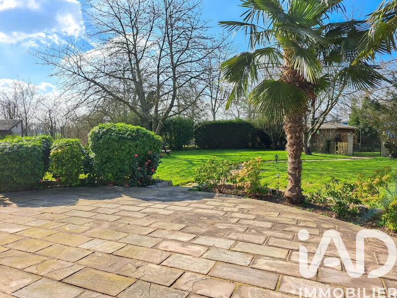 Maison - 150 m² - 7 pièces