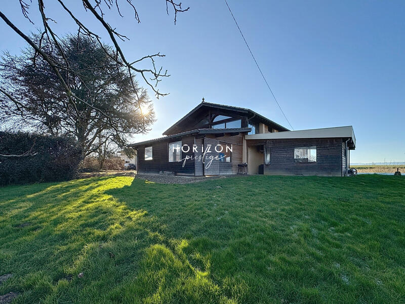 Ferme - 273 m² - 8 pièces