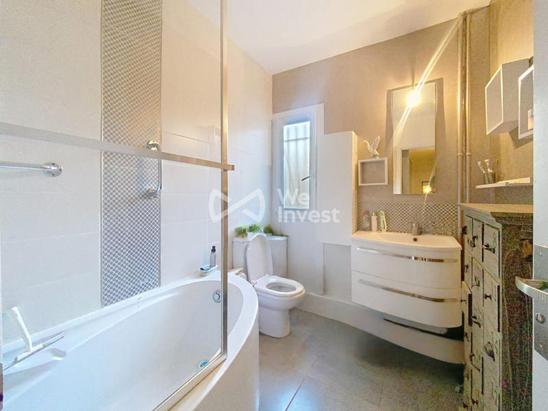 Appartement - 95 m² - 5 pièces