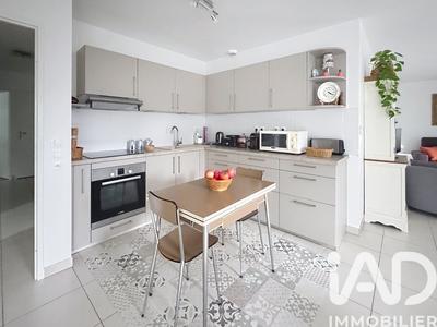 Appartement - 97 m² - 4 pièces