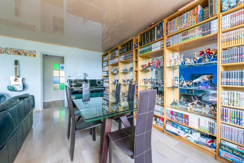 Appartement - 79 m² - 4 pièces