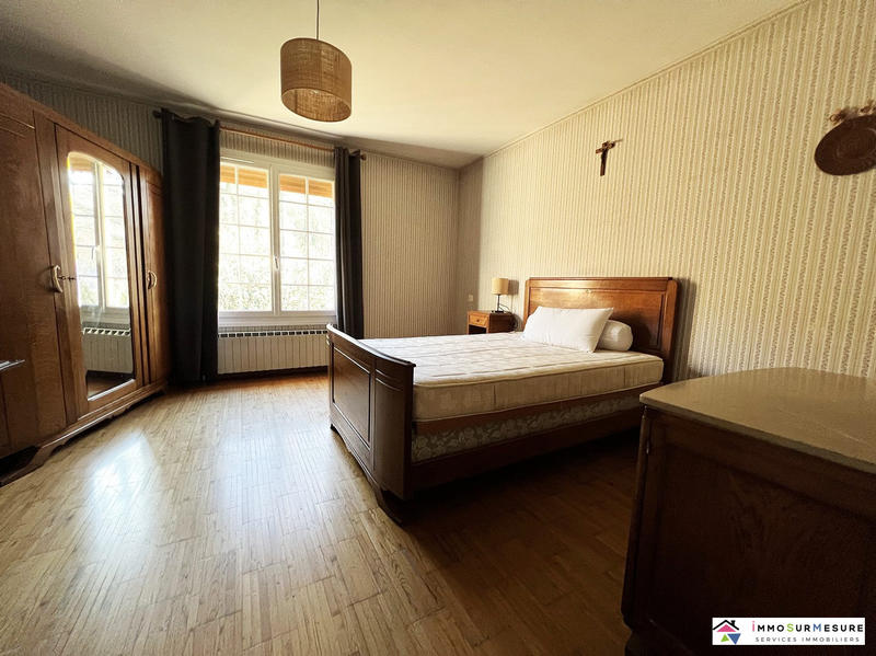 Maison - 145 m² - 8 pièces