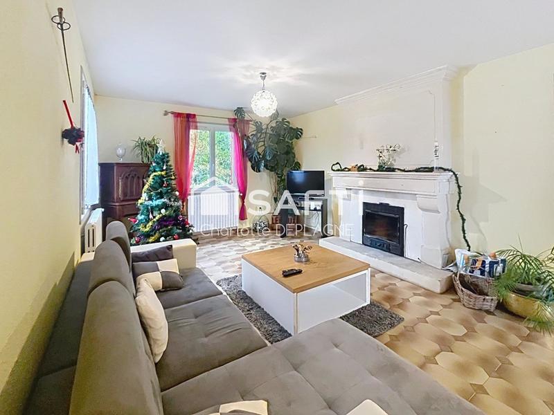 Maison - 230 m² - 8 pièces