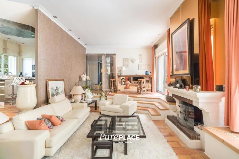 Propriété - 166 m² - 5 pièces