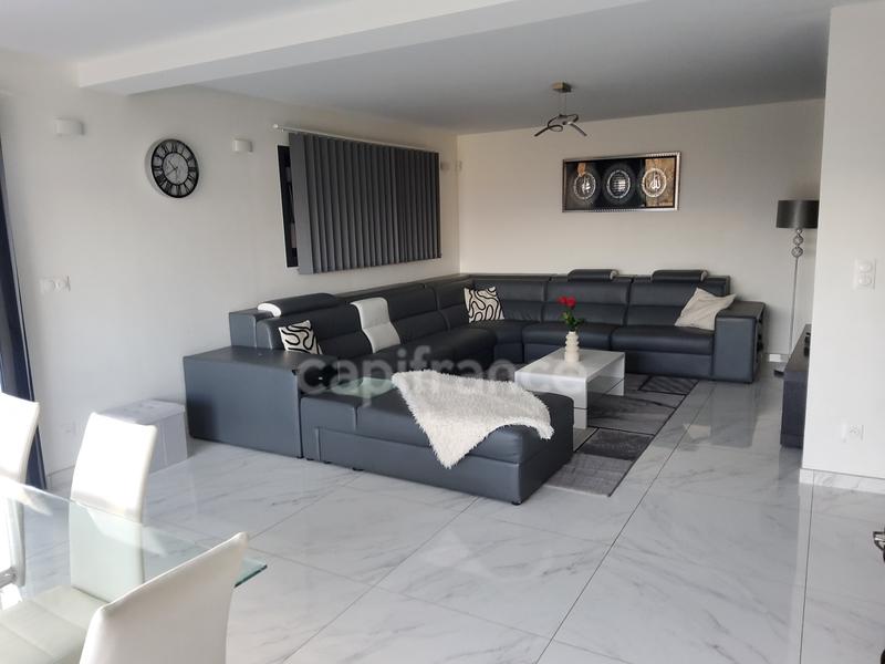 Villa - 165 m² - 5 pièces