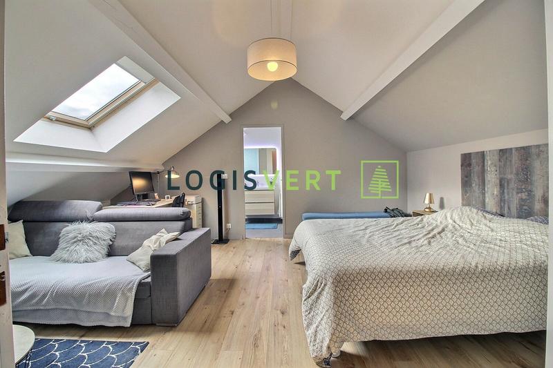 Maison - 107 m² - 6 pièces