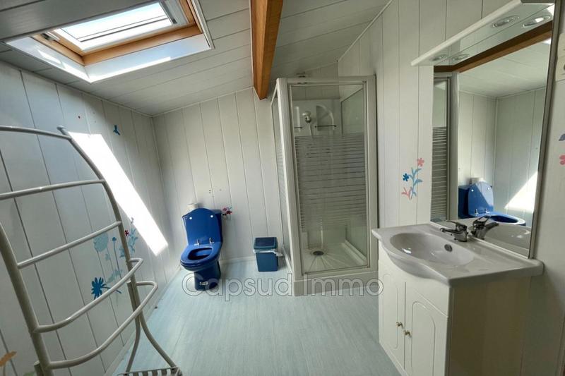 Villa - 295 m² - 8 pièces