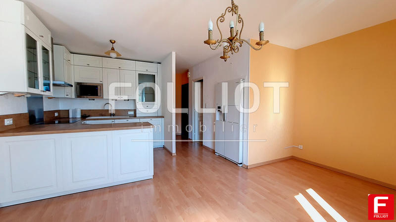 Appartement - 108 m² - 5 pièces