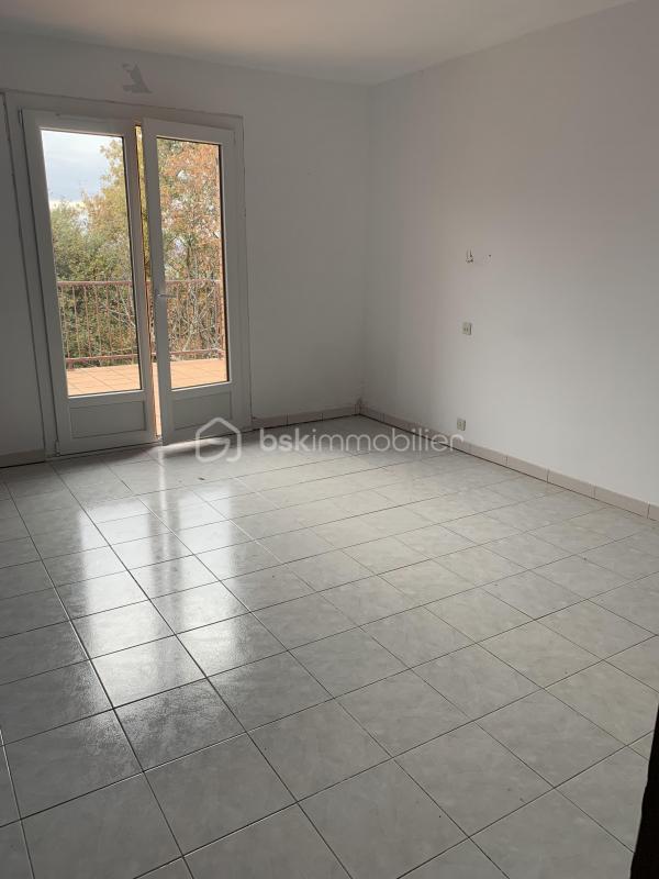 Demeure - 130 m² - 5 pièces