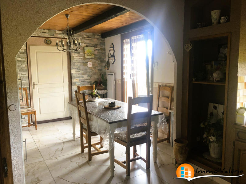 Villa - 280 m² - 10 pièces