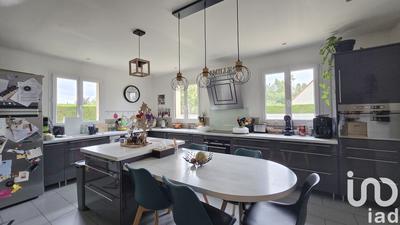 Maison - 146 m² - 8 pièces