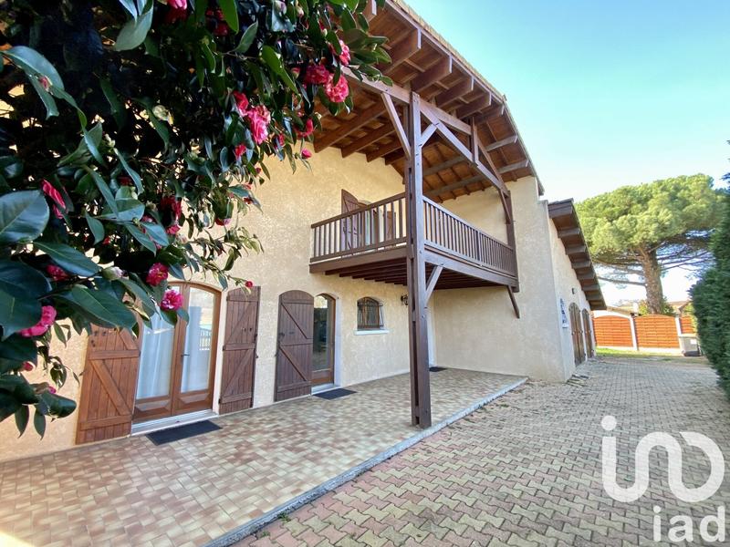 Maison - 246 m² - 5 pièces