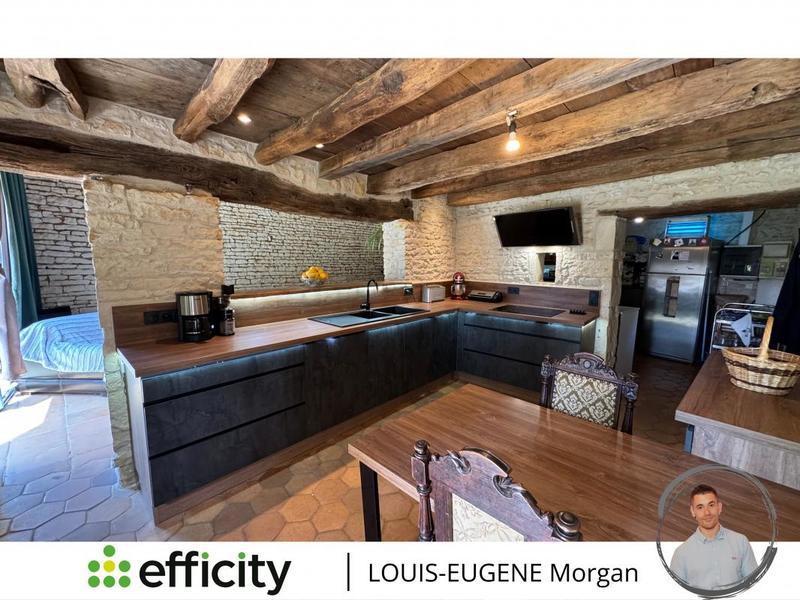 Longère - 216 m² - 10 pièces