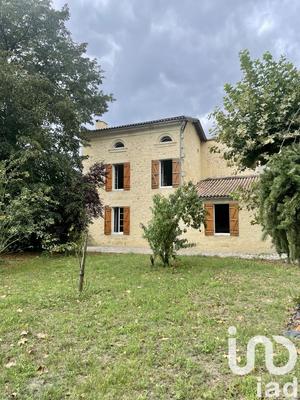 Maison - 364 m² - 9 pièces