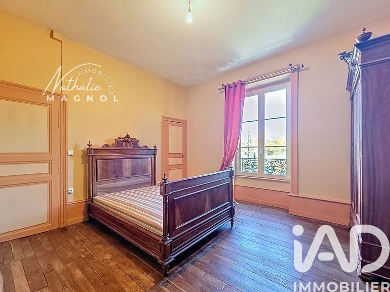 Maison - 197 m² - 8 pièces