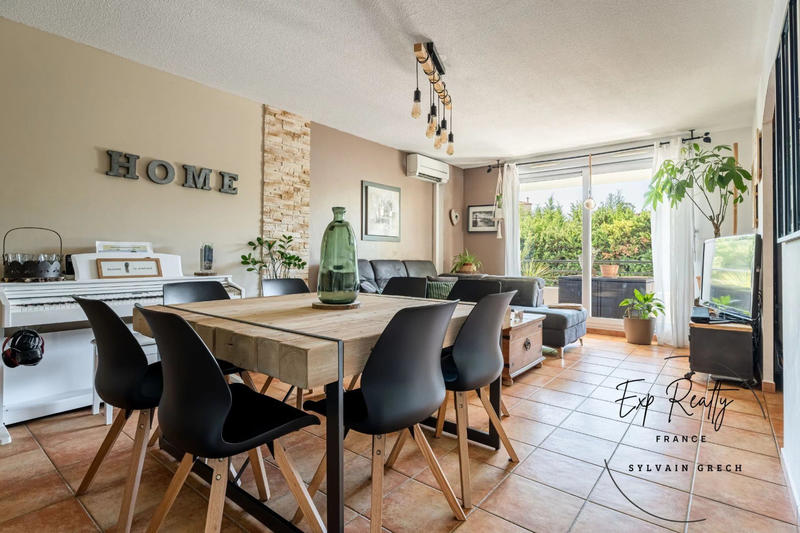 Appartement - 83 m² - 4 pièces