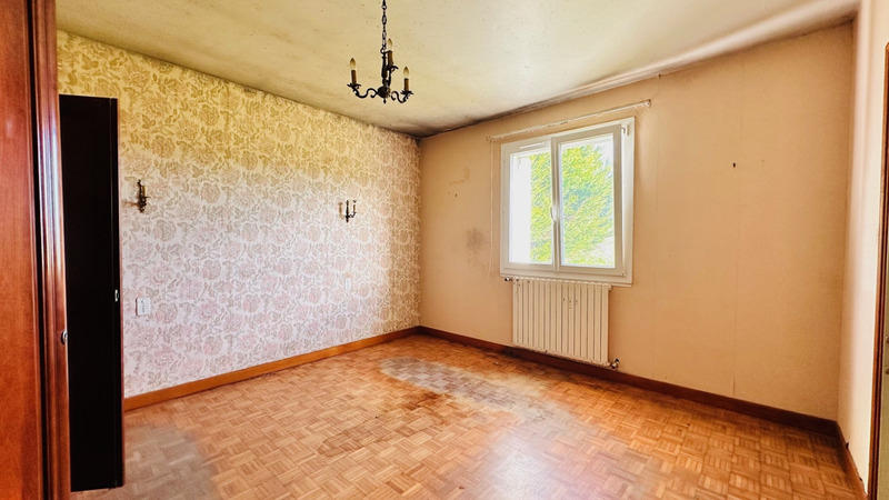 Maison - 170 m² - 7 pièces