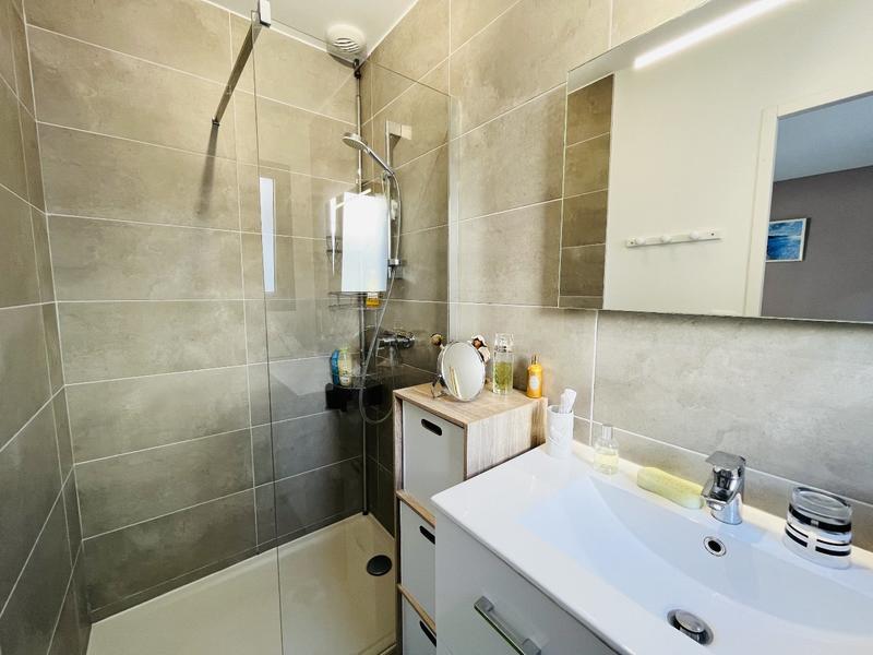 Villa - 100 m² - 4 pièces